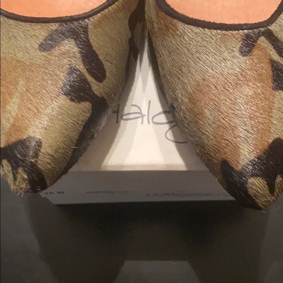 Halogen Camo Black studded pointed flats - Picture 4 of 4